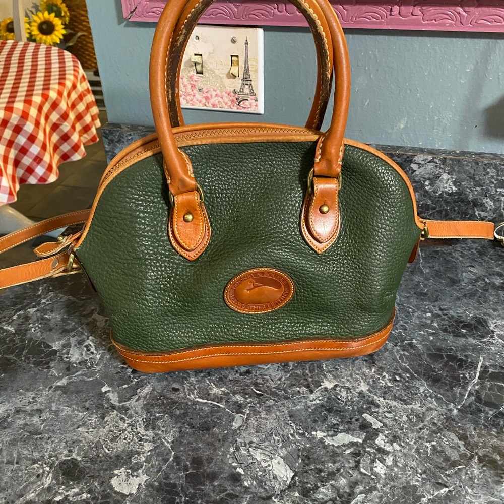 Vintage Dooney & Bourke handbag